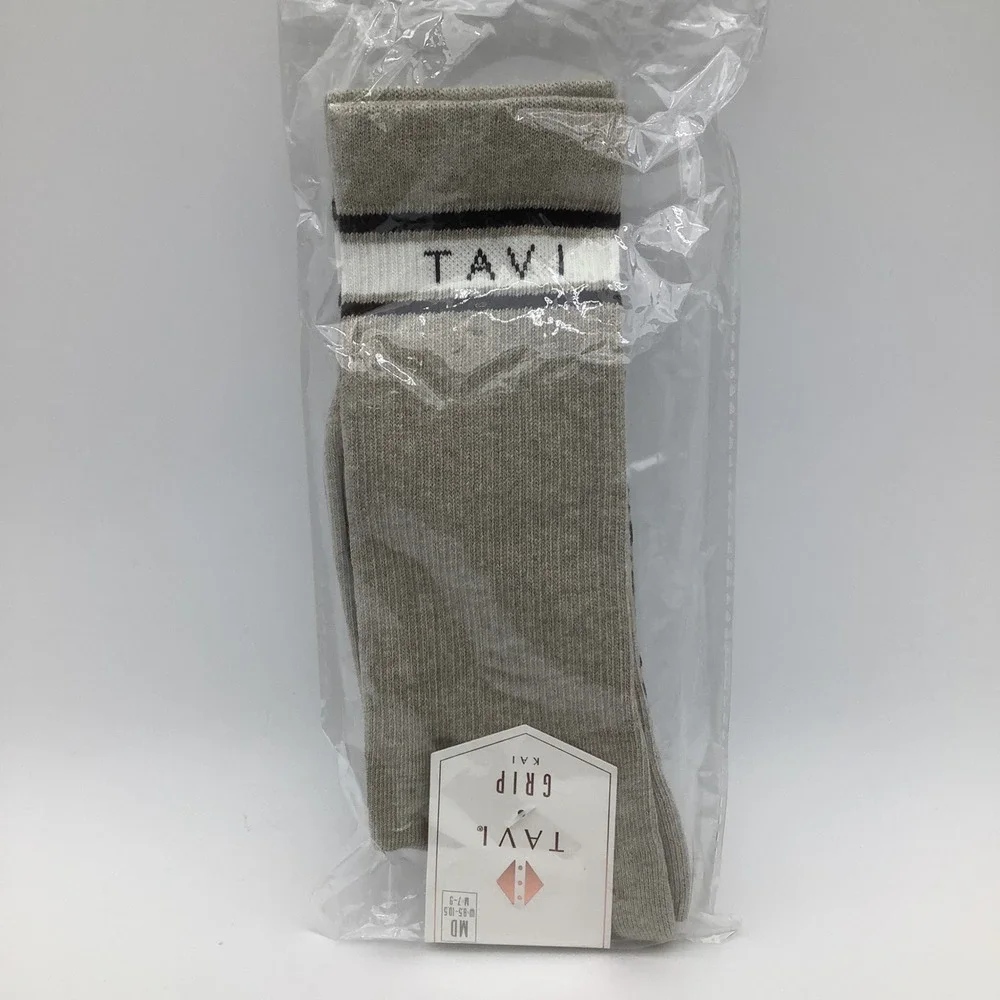 Tavi Grip Kai‎ Crew Socks Shitake Heather Yoga Pilates Barre Size Medium New